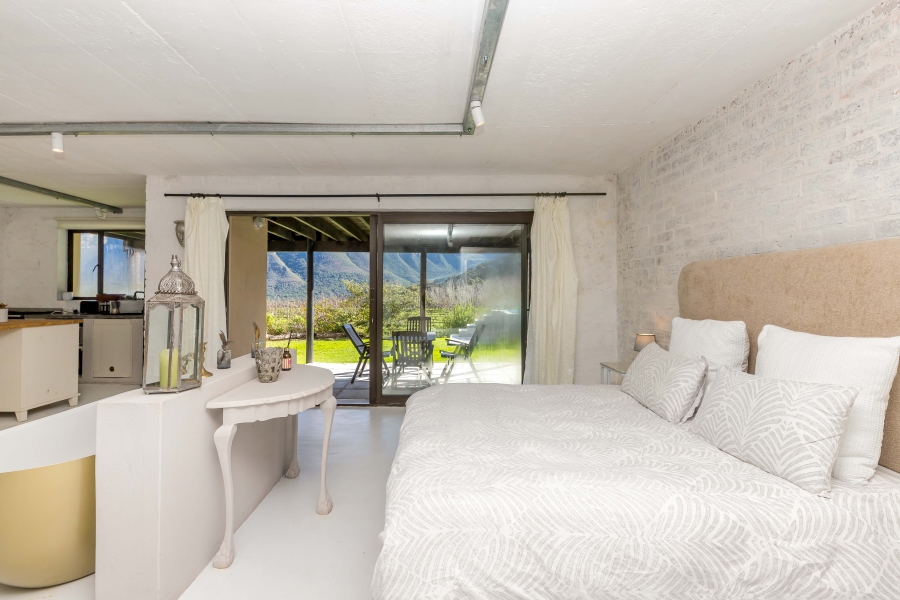 To Let 1 Bedroom Property for Rent in Silvermist Mountain Lodge Western Cape